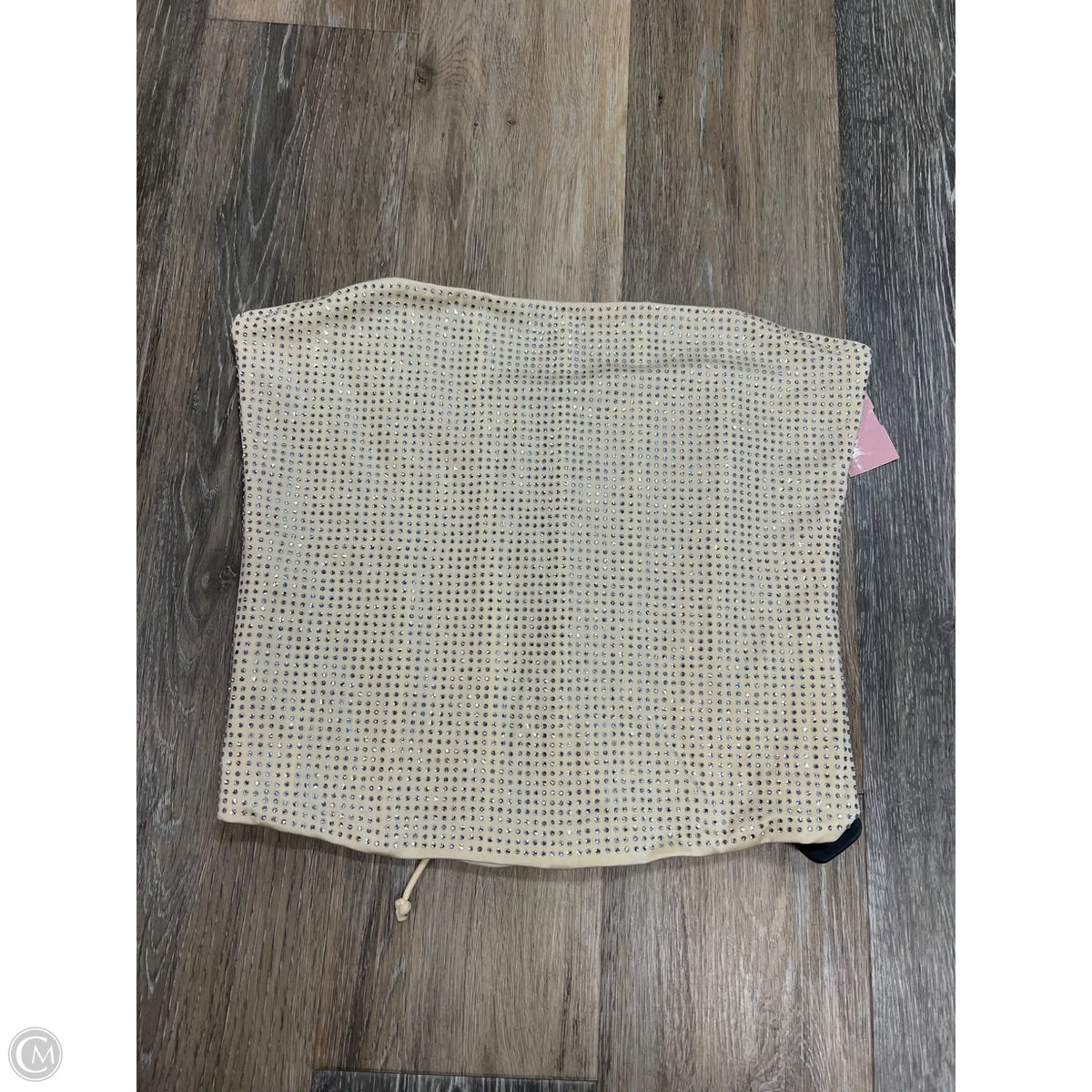 Top Sleeveless By EDIKTED In Cream, Size: L