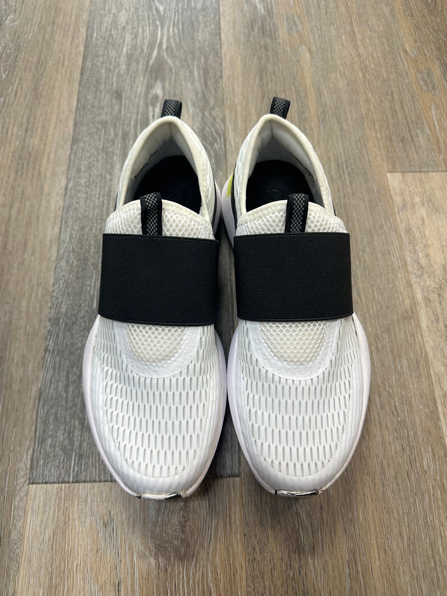 White Shoes Athletic Sorel, Size 8