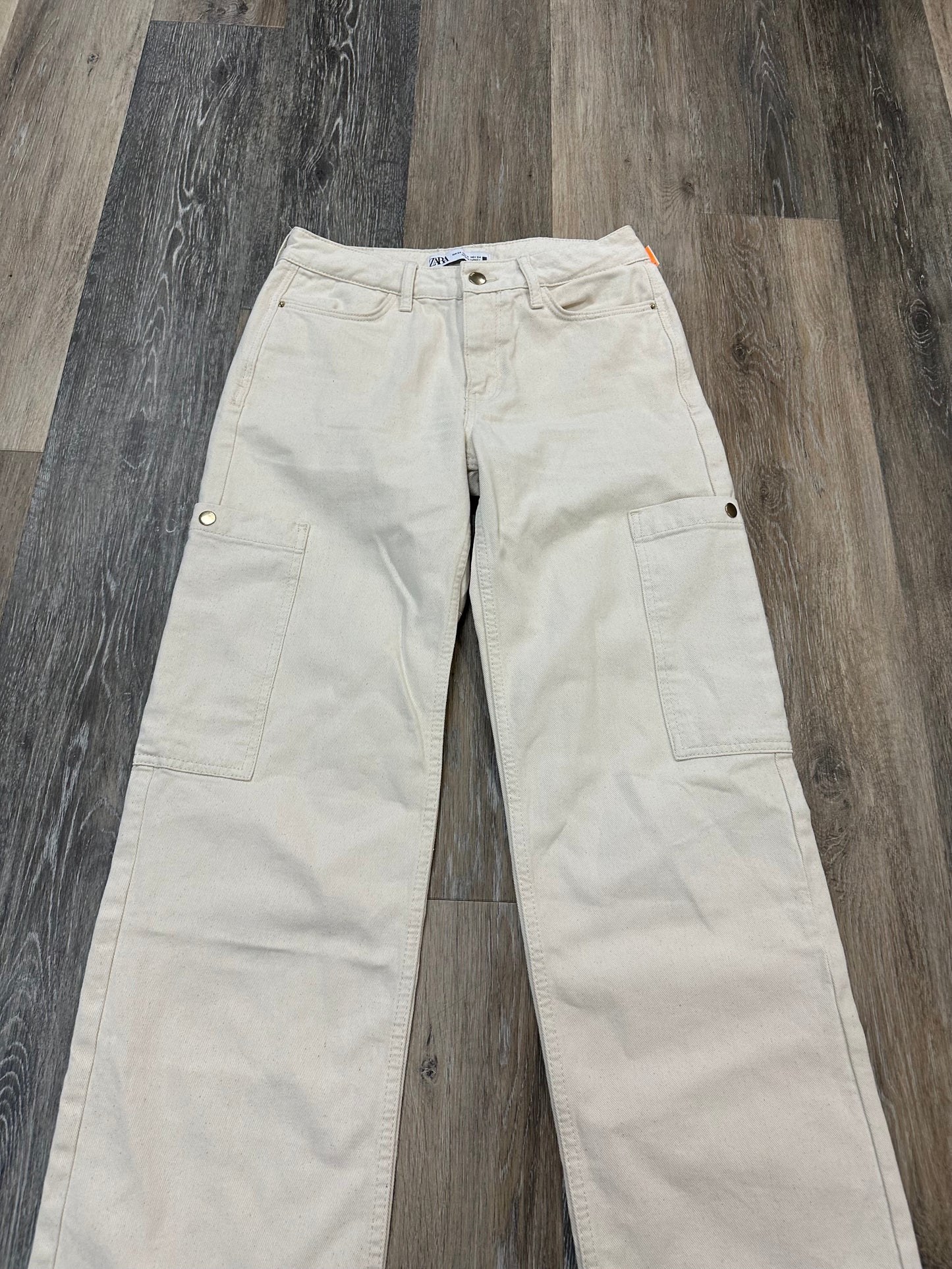 Pants Cargo & Utility By Zara In Cream, Size: 2