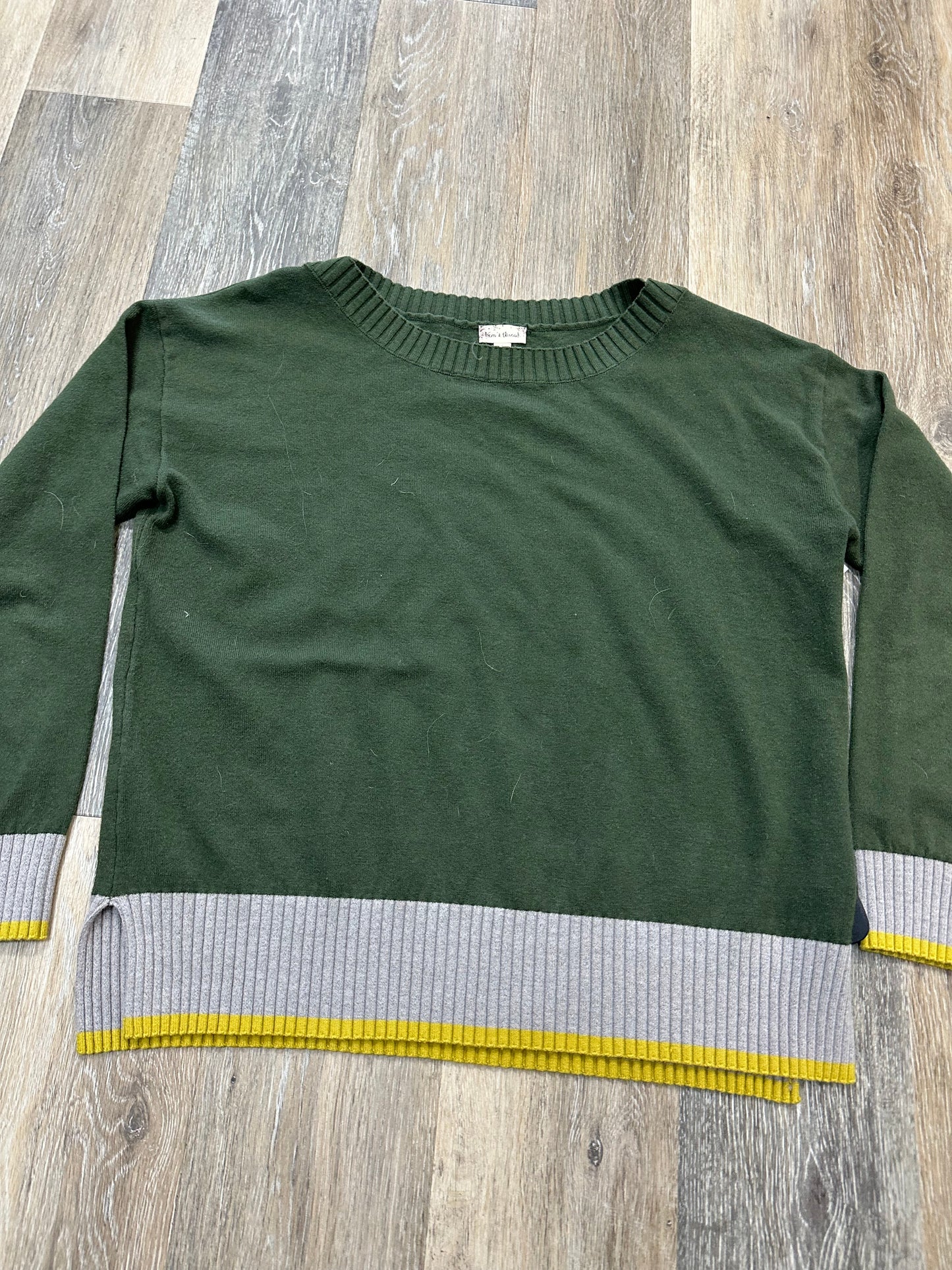 Sweater By Hem & Thread In Green, Size: M