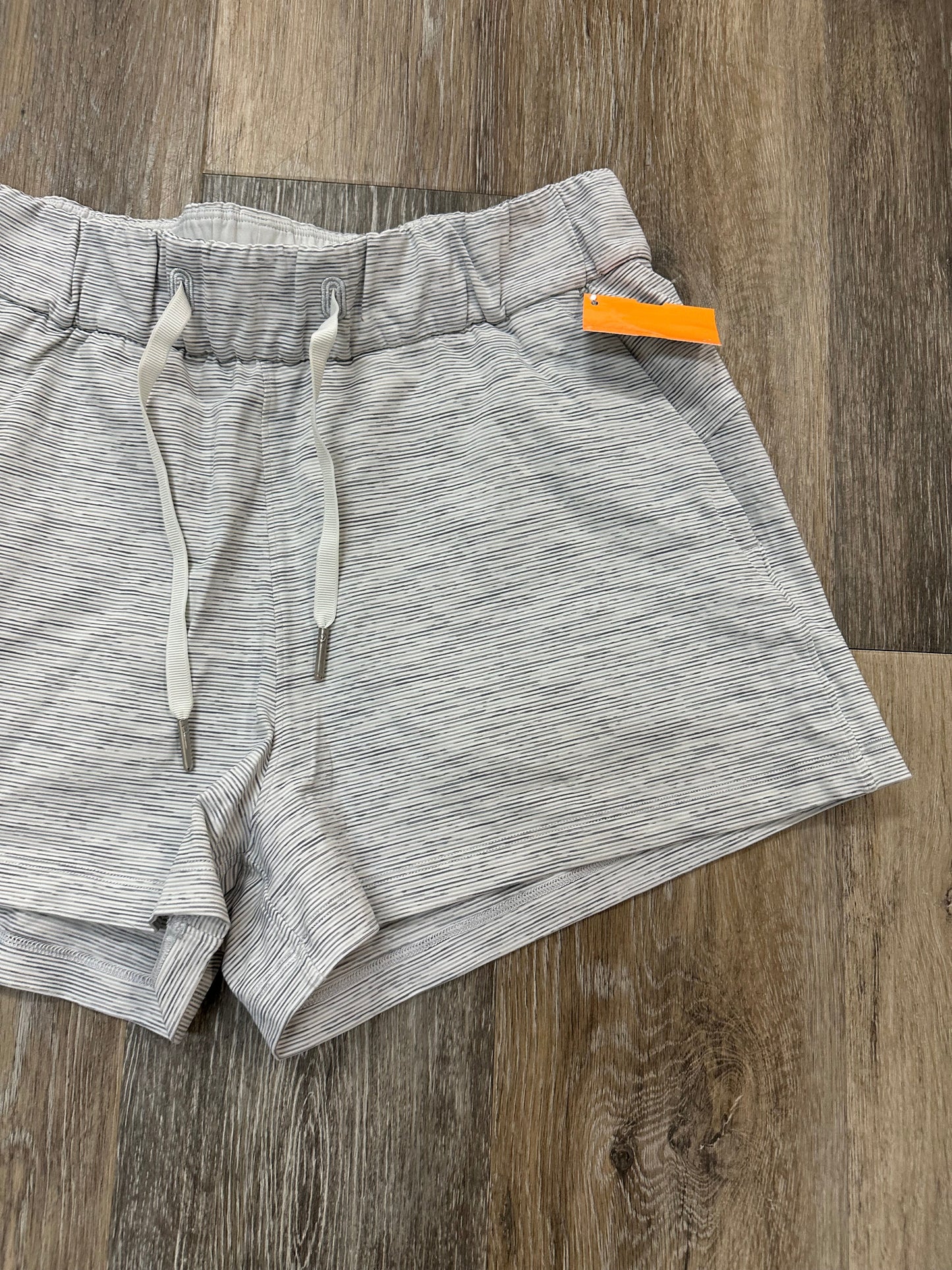 Athletic Shorts By Lululemon In White, Size: 6