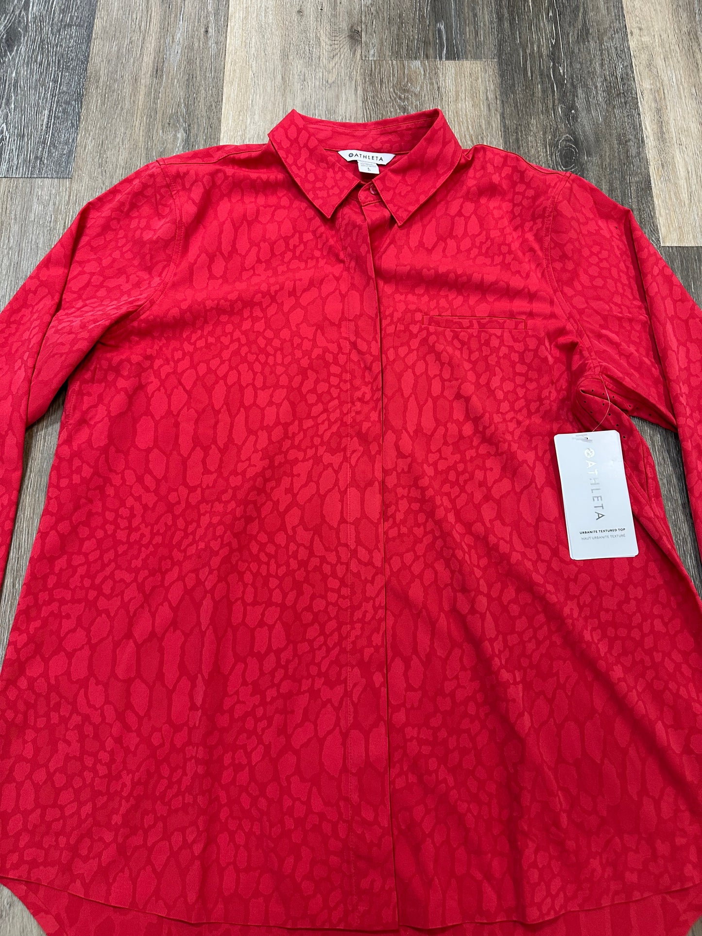 Athletic Top Long Sleeve Collar By Athleta In Red, Size: L