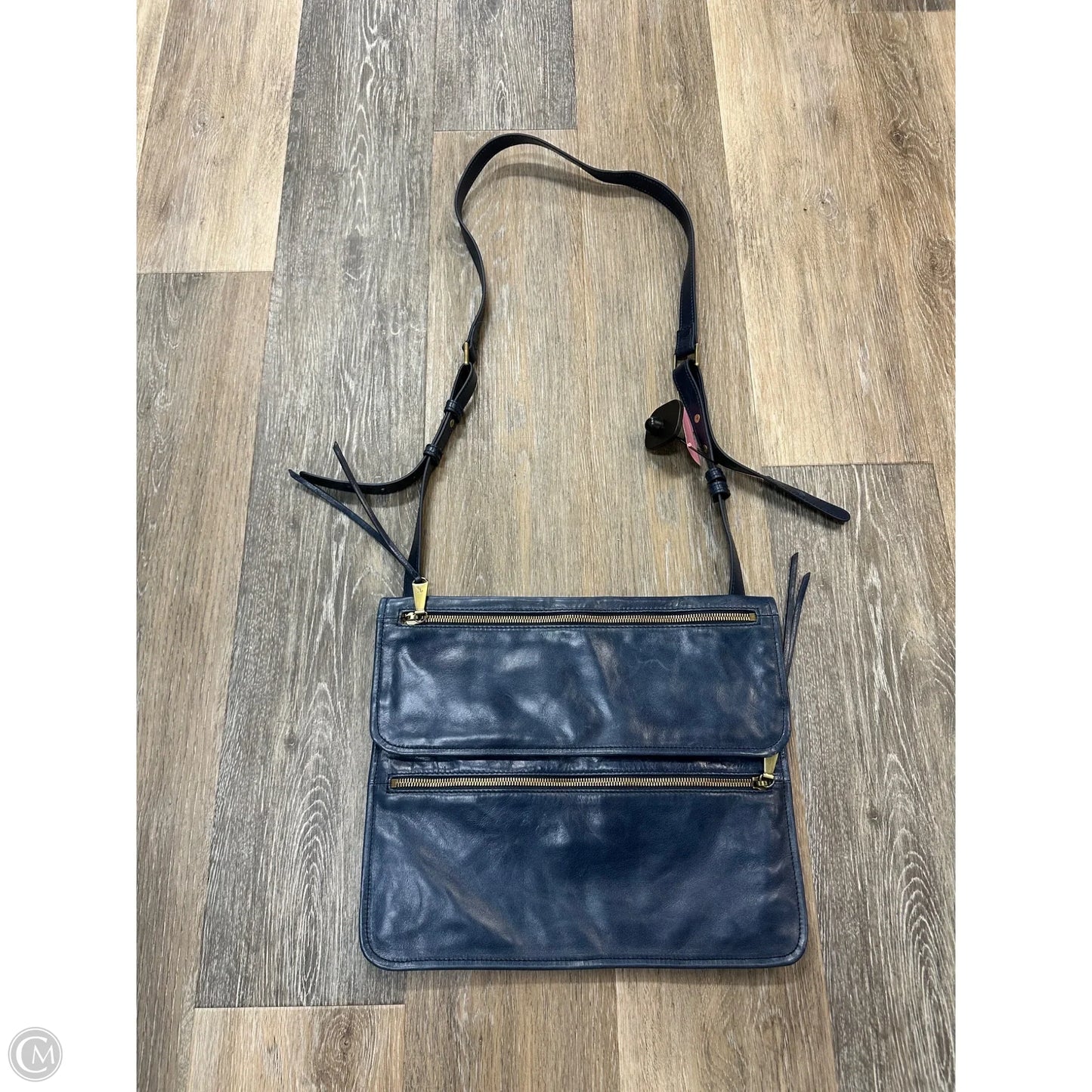Crossbody By Hobo Intl, Size: Medium