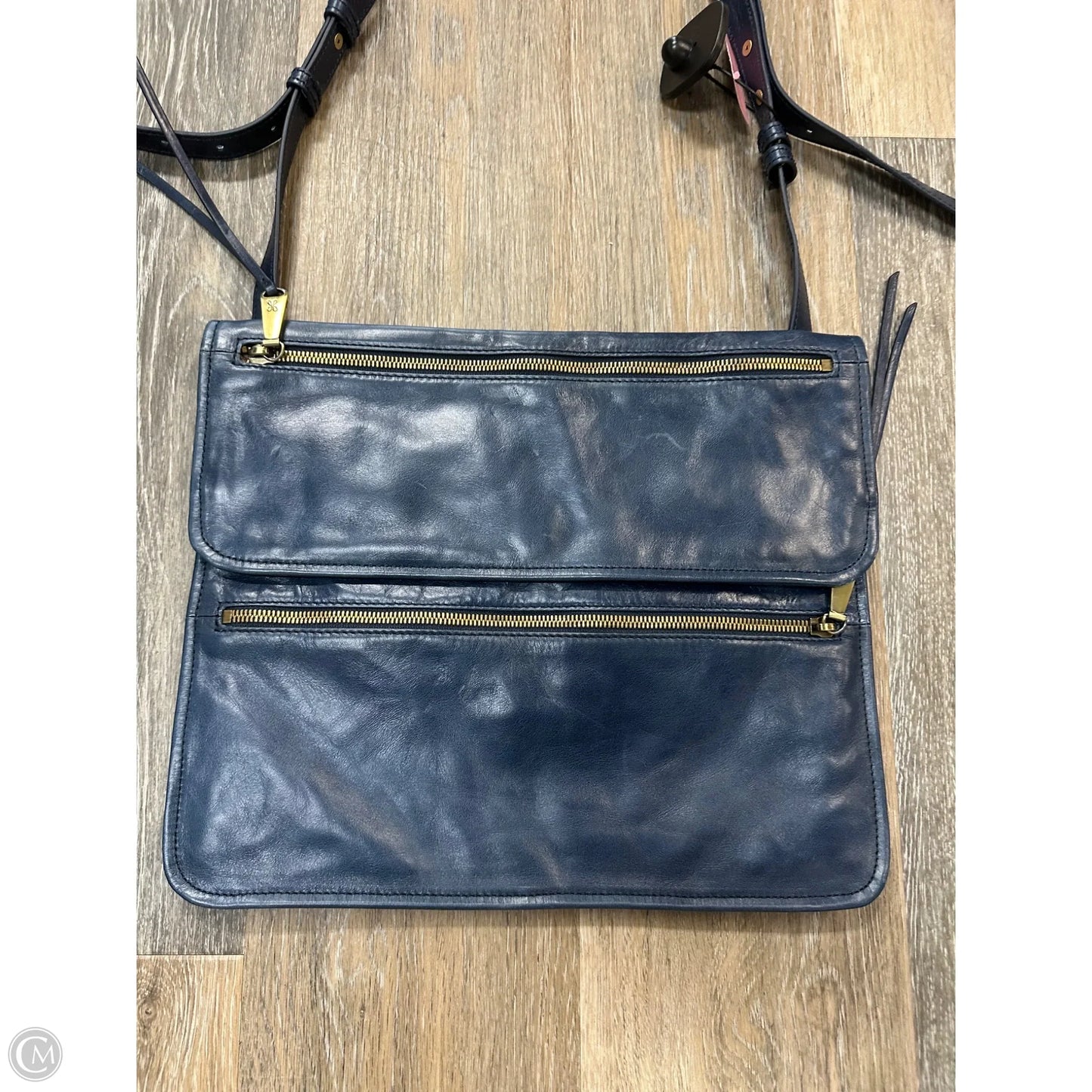 Crossbody By Hobo Intl, Size: Medium