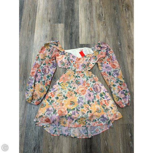 Dress Casual Short By Showpo In Floral Print, Size: L