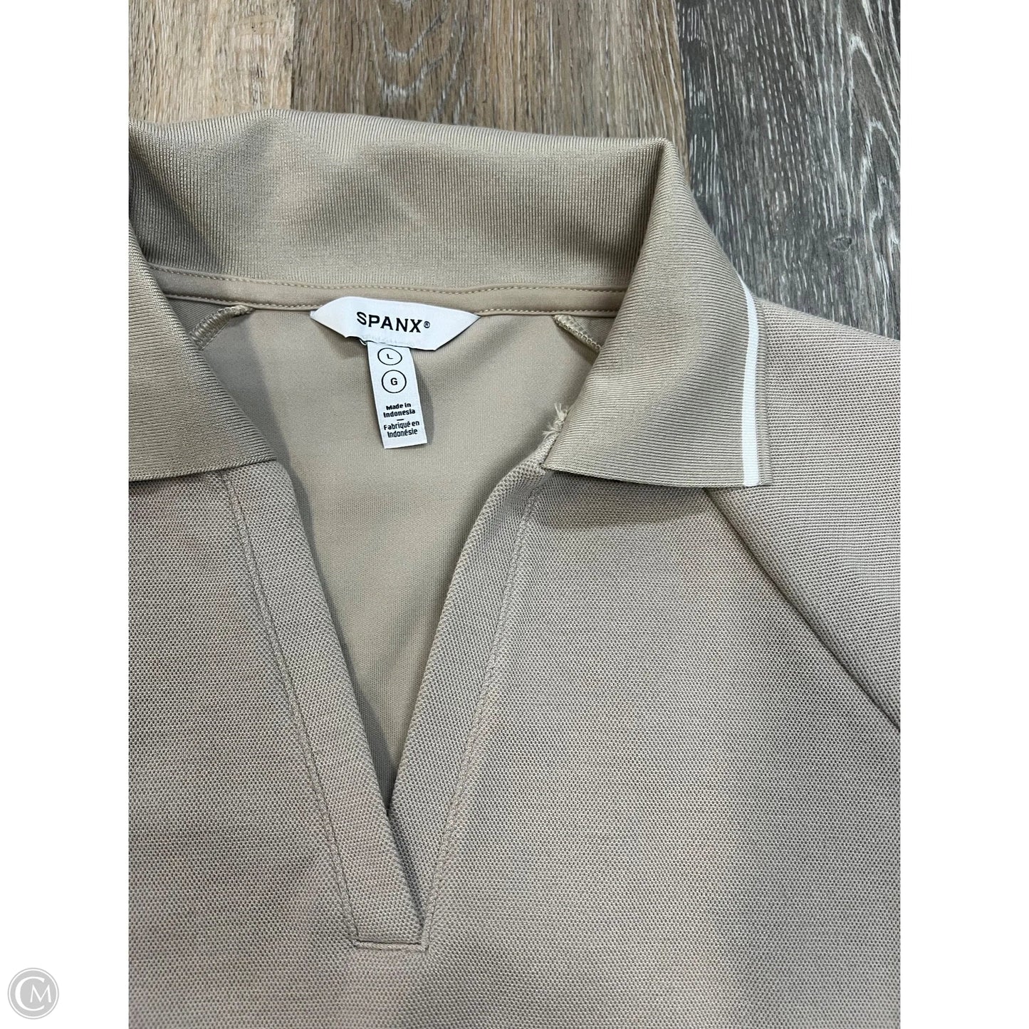 Top Short Sleeve By Spanx In Tan, Size: L