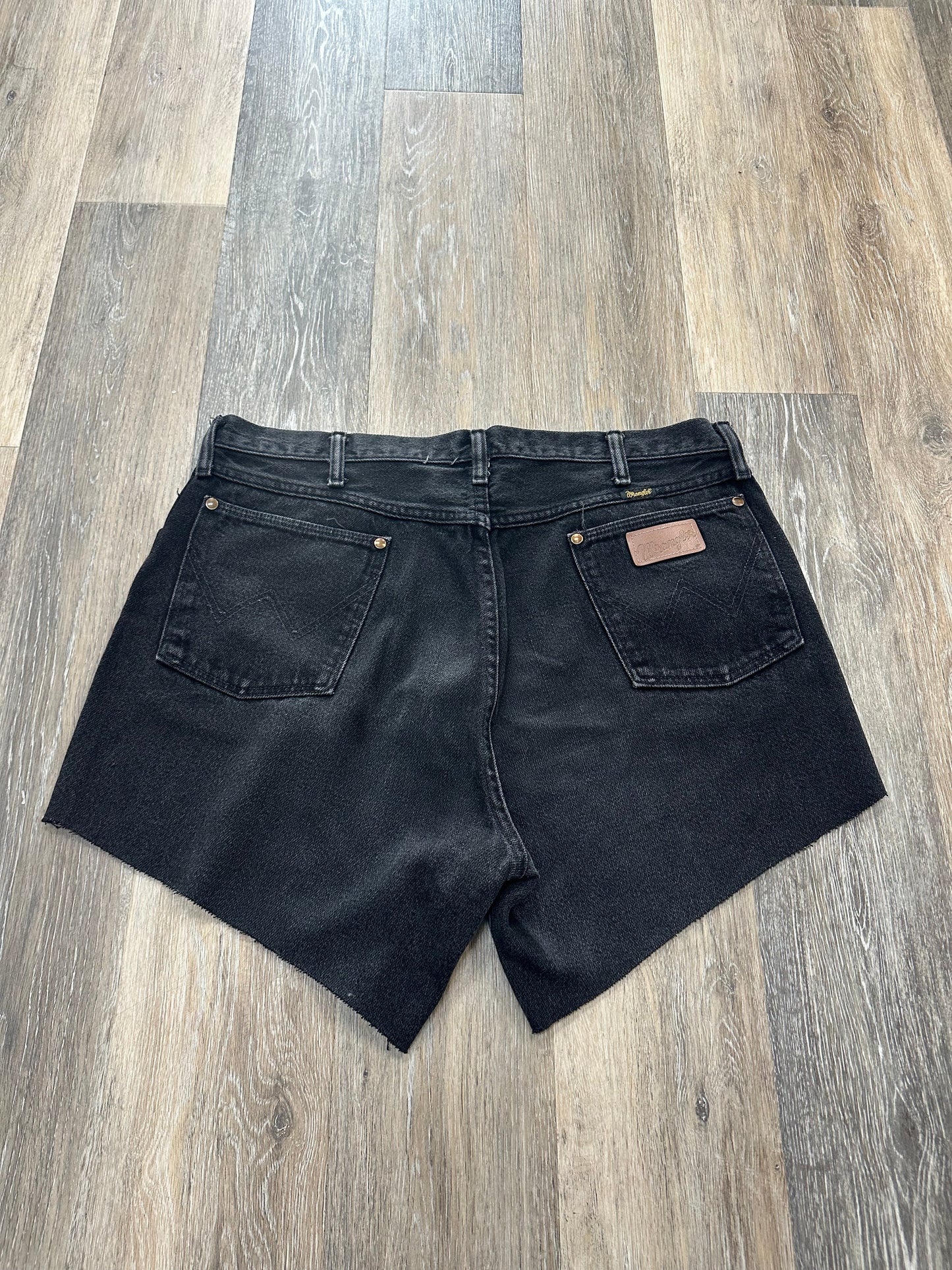 Black Denim Shorts Wrangler, Size 20