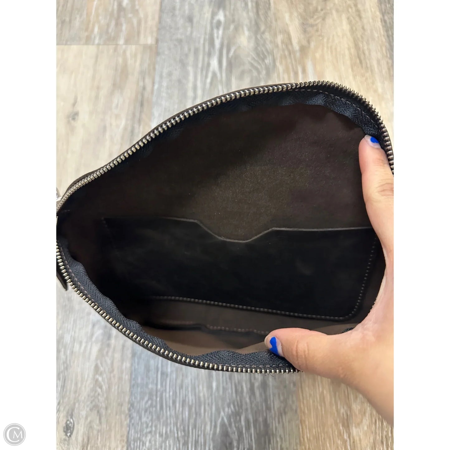 -Belt Bag Leather By Andar, Size: Medium