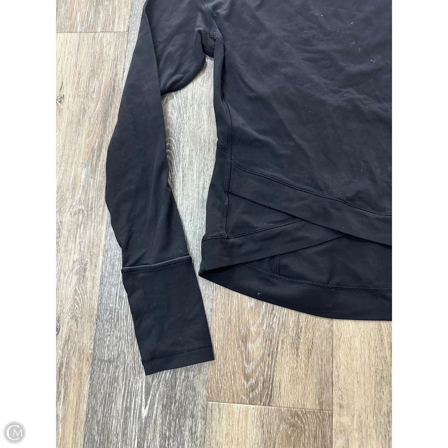 Athletic Top Long Sleeve Collar By Lululemon In Black, Size: S