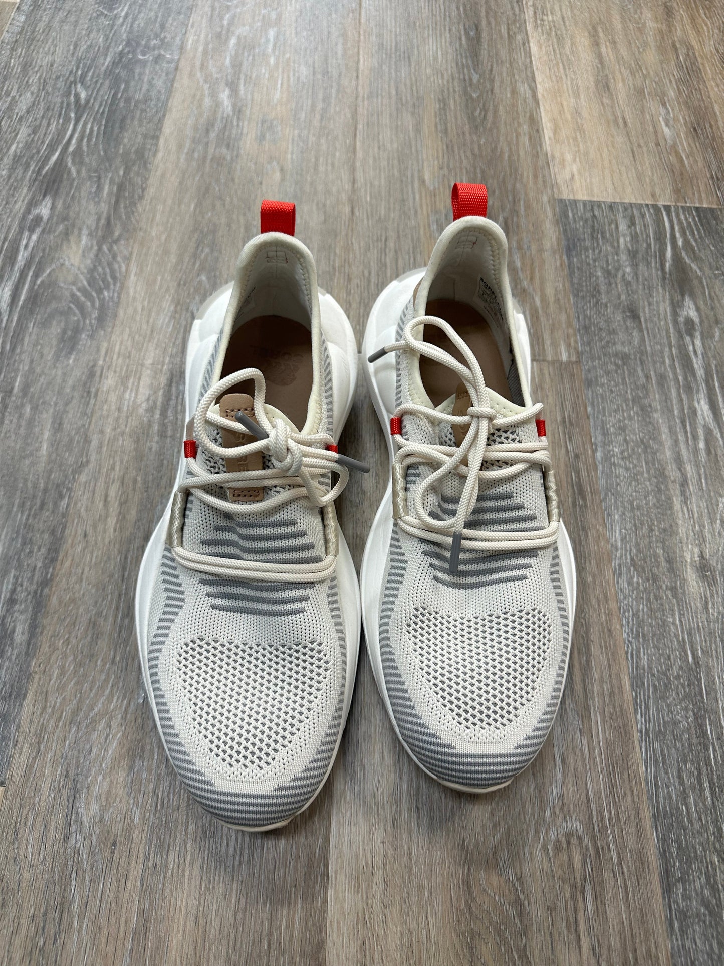 Tan Shoes Athletic Sorel, Size 9