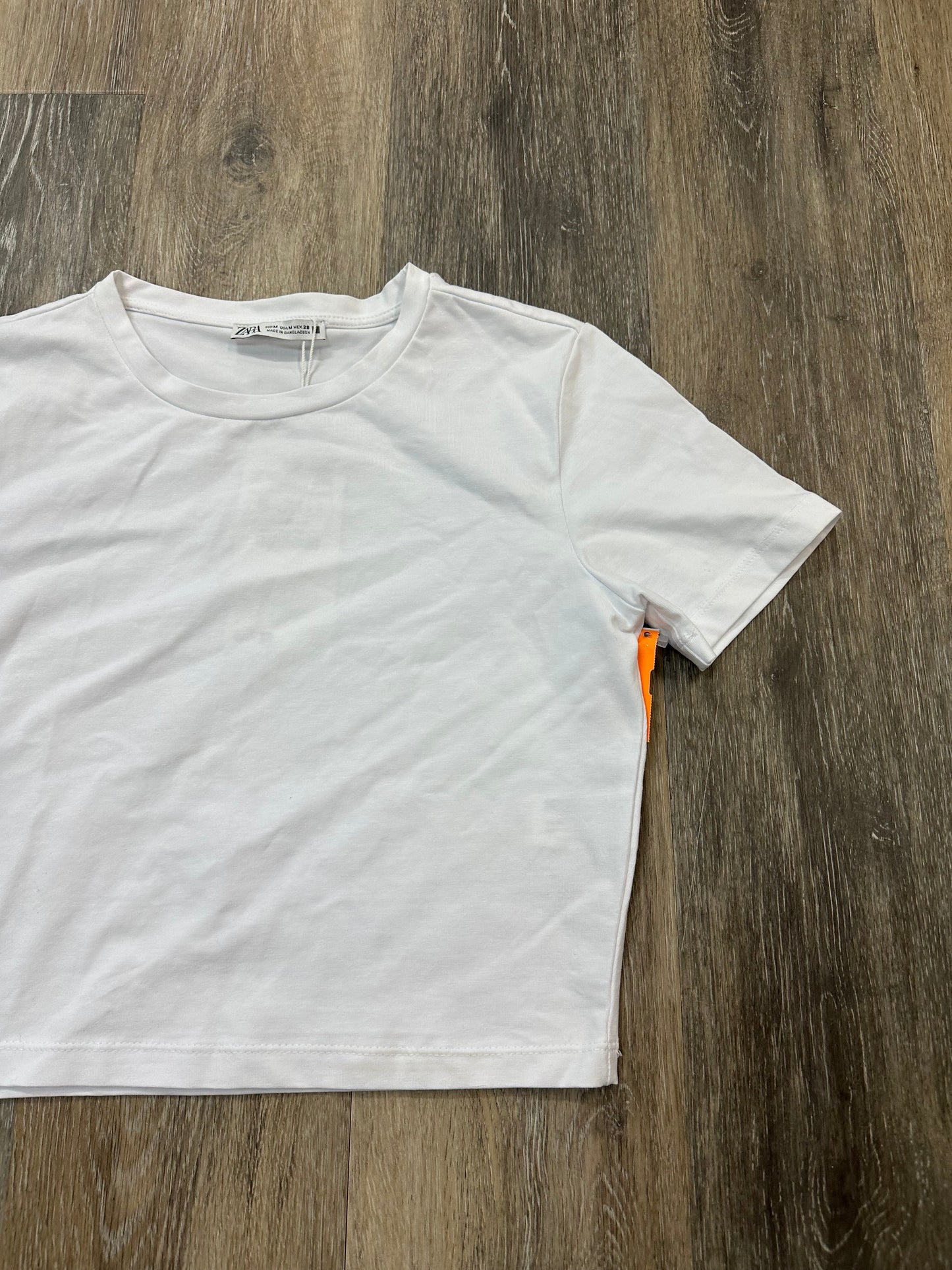 Top Short Sleeve By Zara In White, Size: M