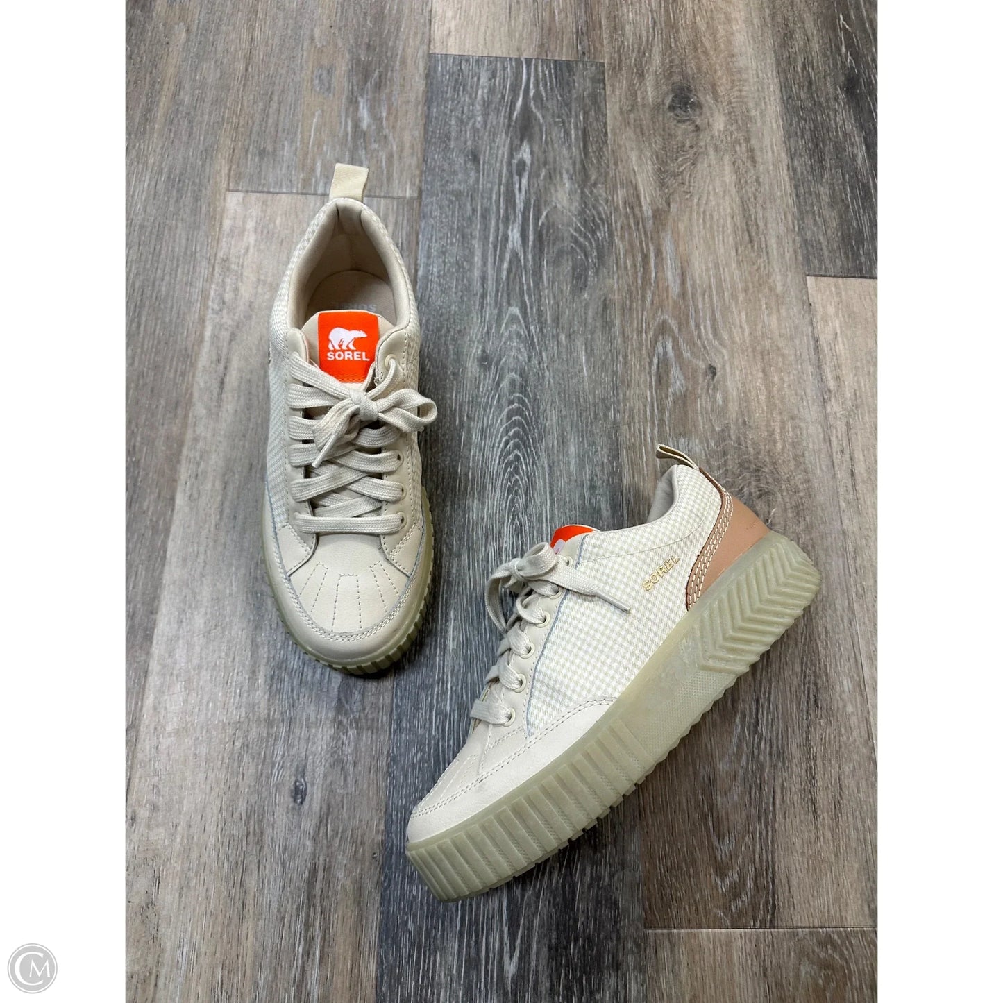 Shoes Sneakers By Sorel In Tan, Size: 10