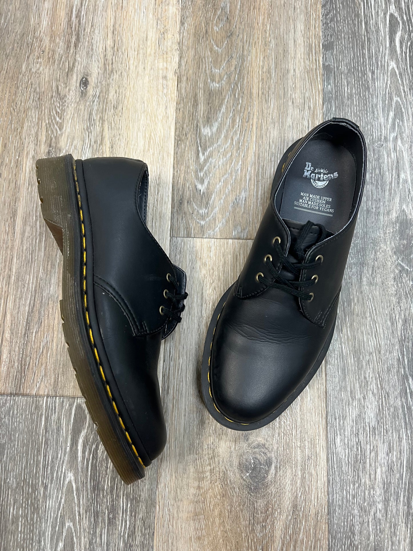 Black Shoes Flats Dr Martens, Size 8