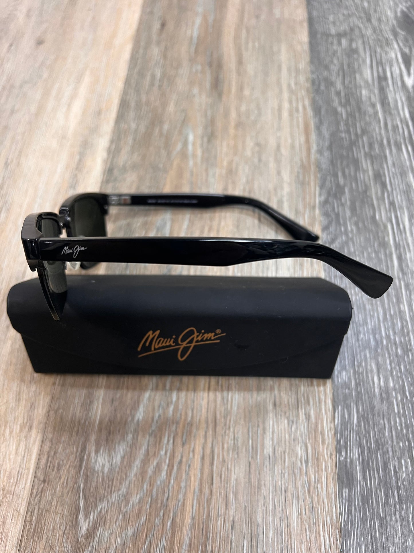 Sunglasses Designer By Maui Jim