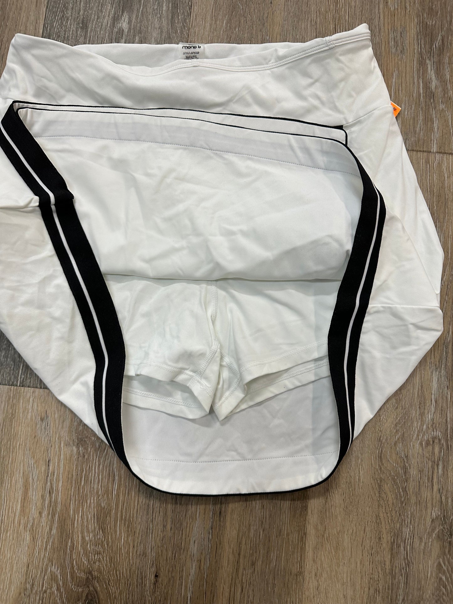 Athletic Skort By Mono B In White, Size: L