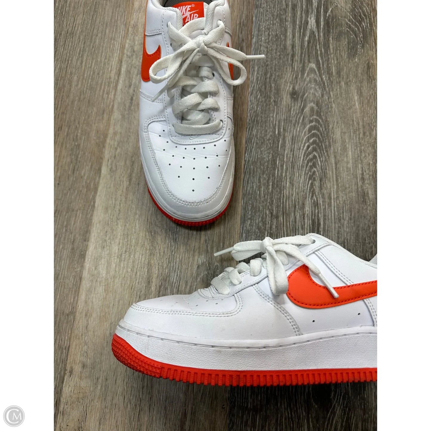 Shoes Athletic By Nike In White, Size: 7.5