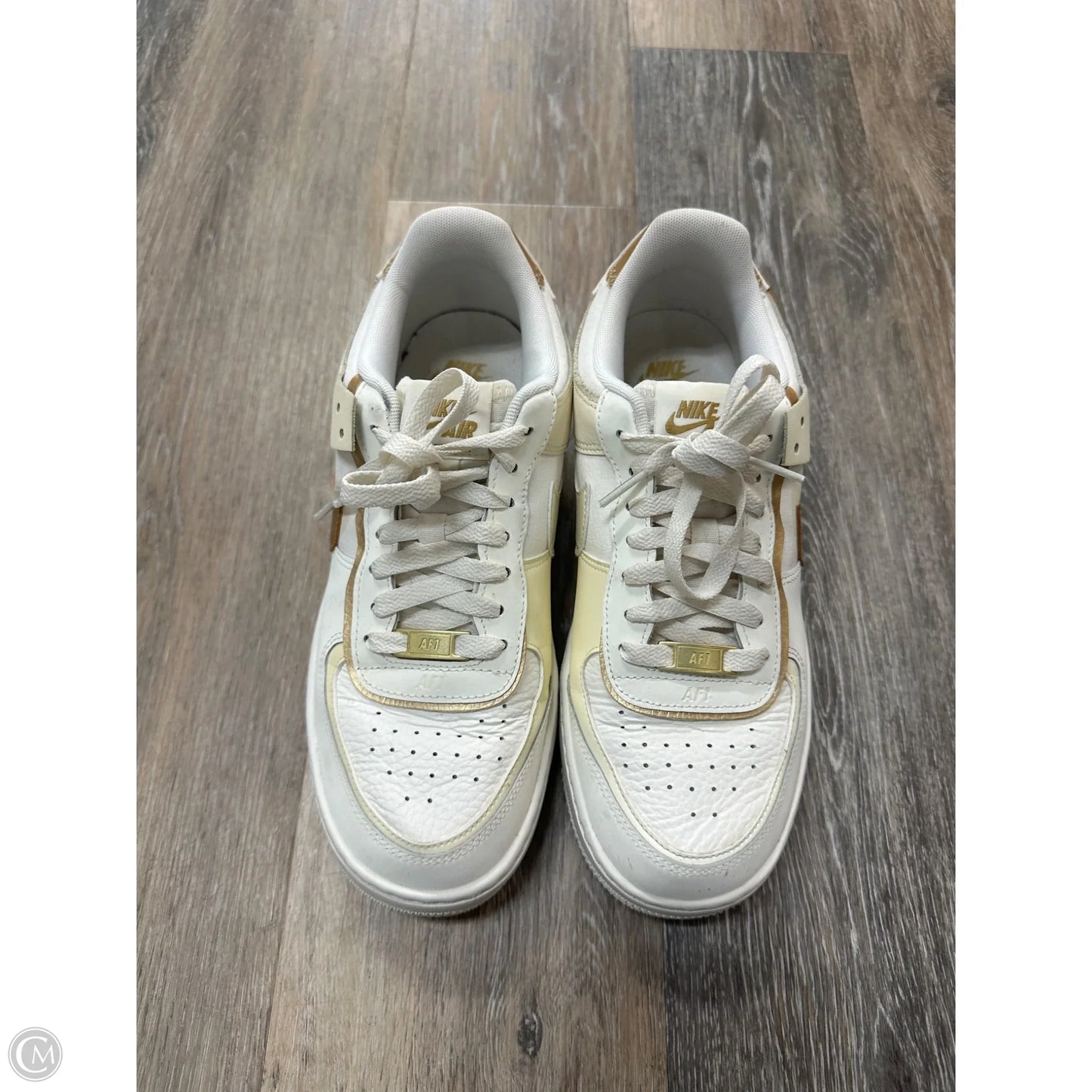 Shoes Sneakers By Nike In White, Size: 9.5