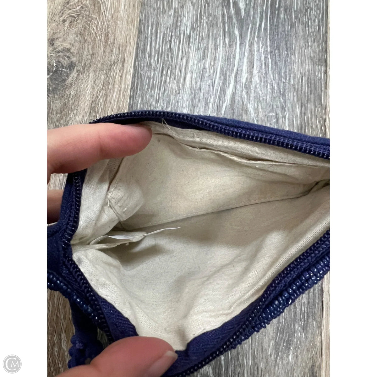 Wristlet By Clothes Mentor, Size: Medium