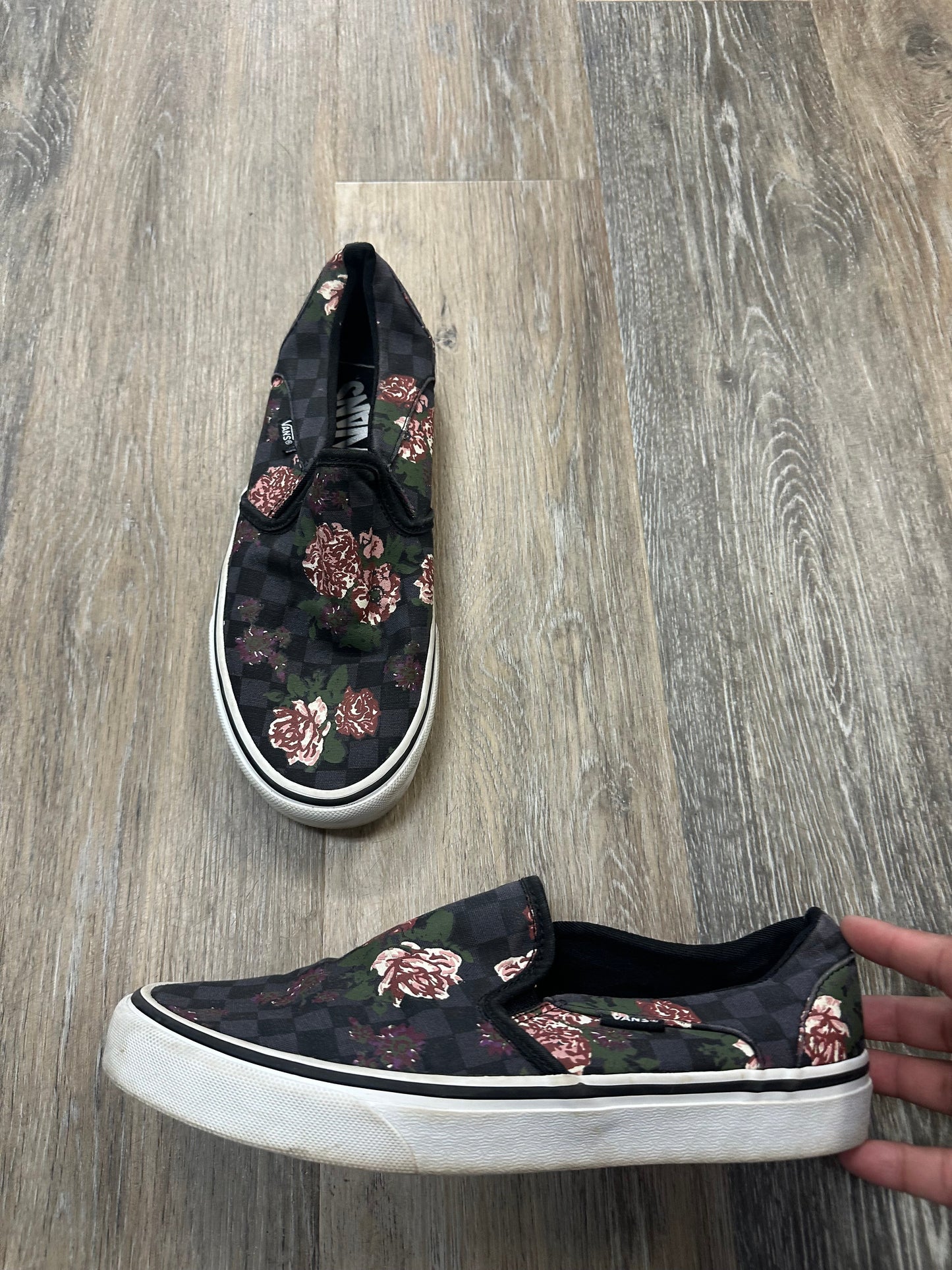 Floral Print Shoes Flats Vans, Size 8