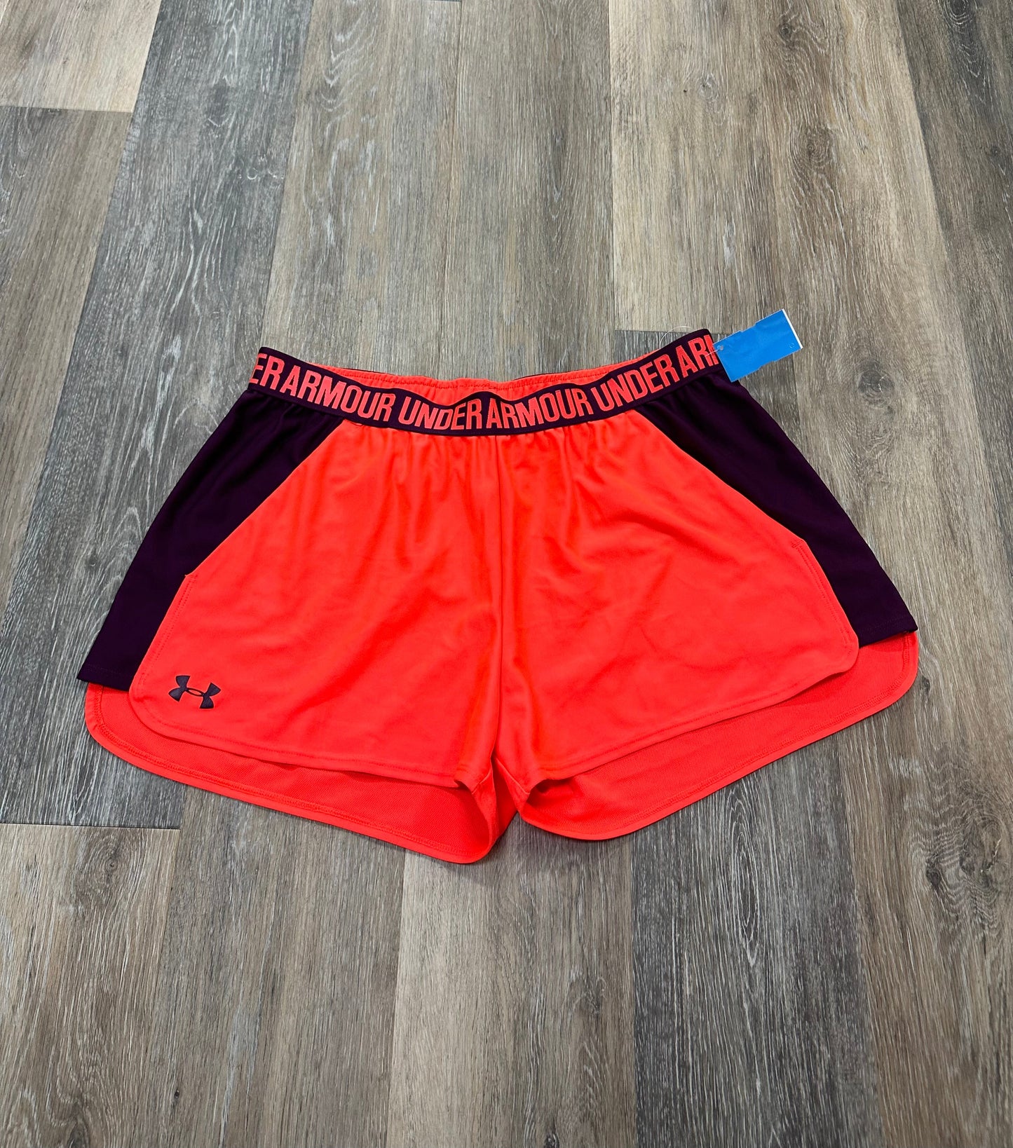 Orange Athletic Shorts Under Armour, Size Xl