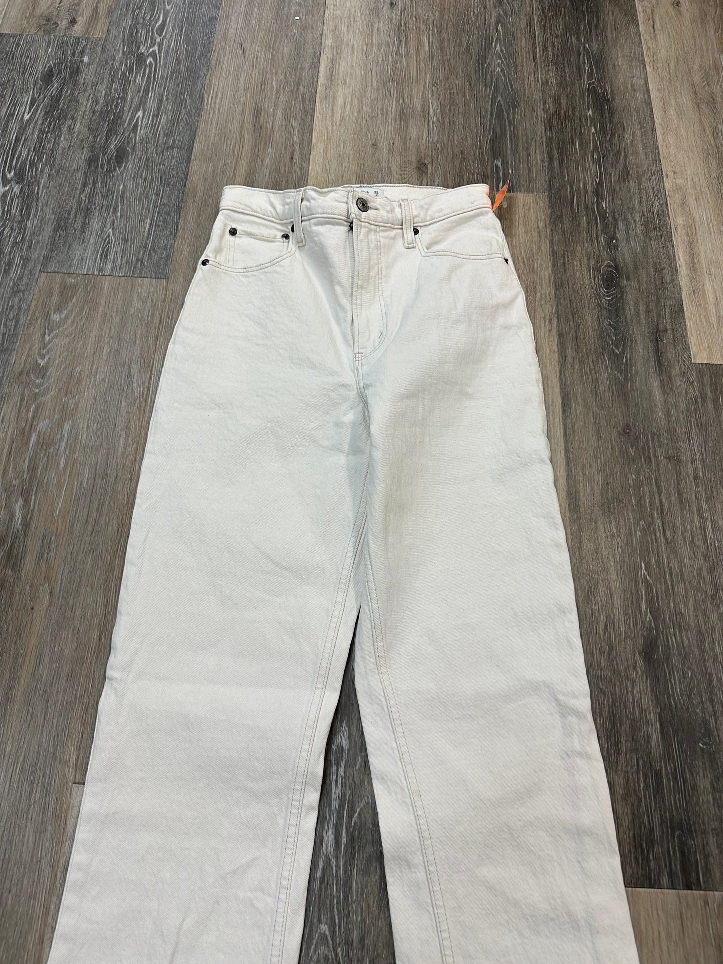 Jeans Straight By Abercrombie And Fitch In Cream, Size: 2L