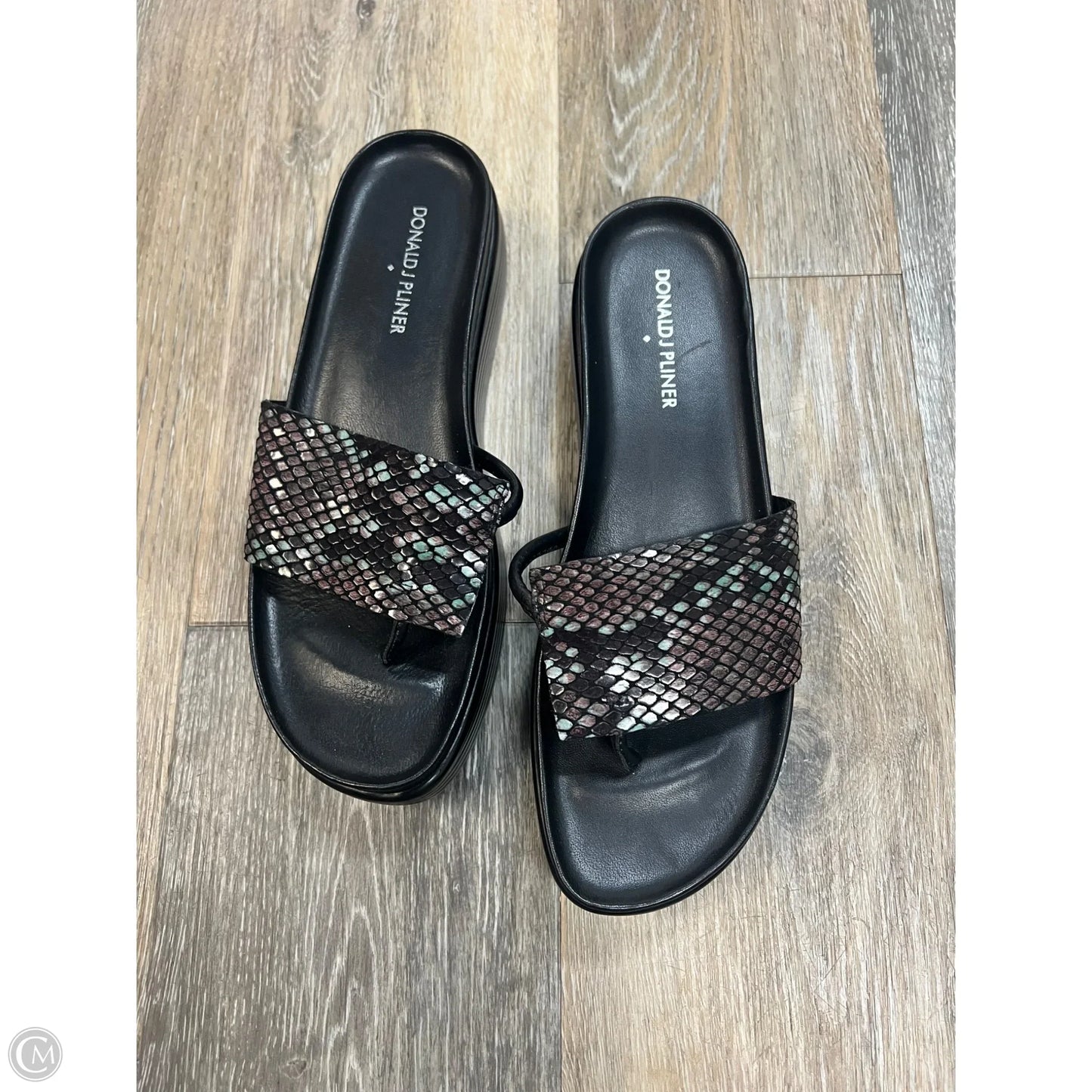 Sandals Flats By Donald Pliner In Animal Print, Size: 9
