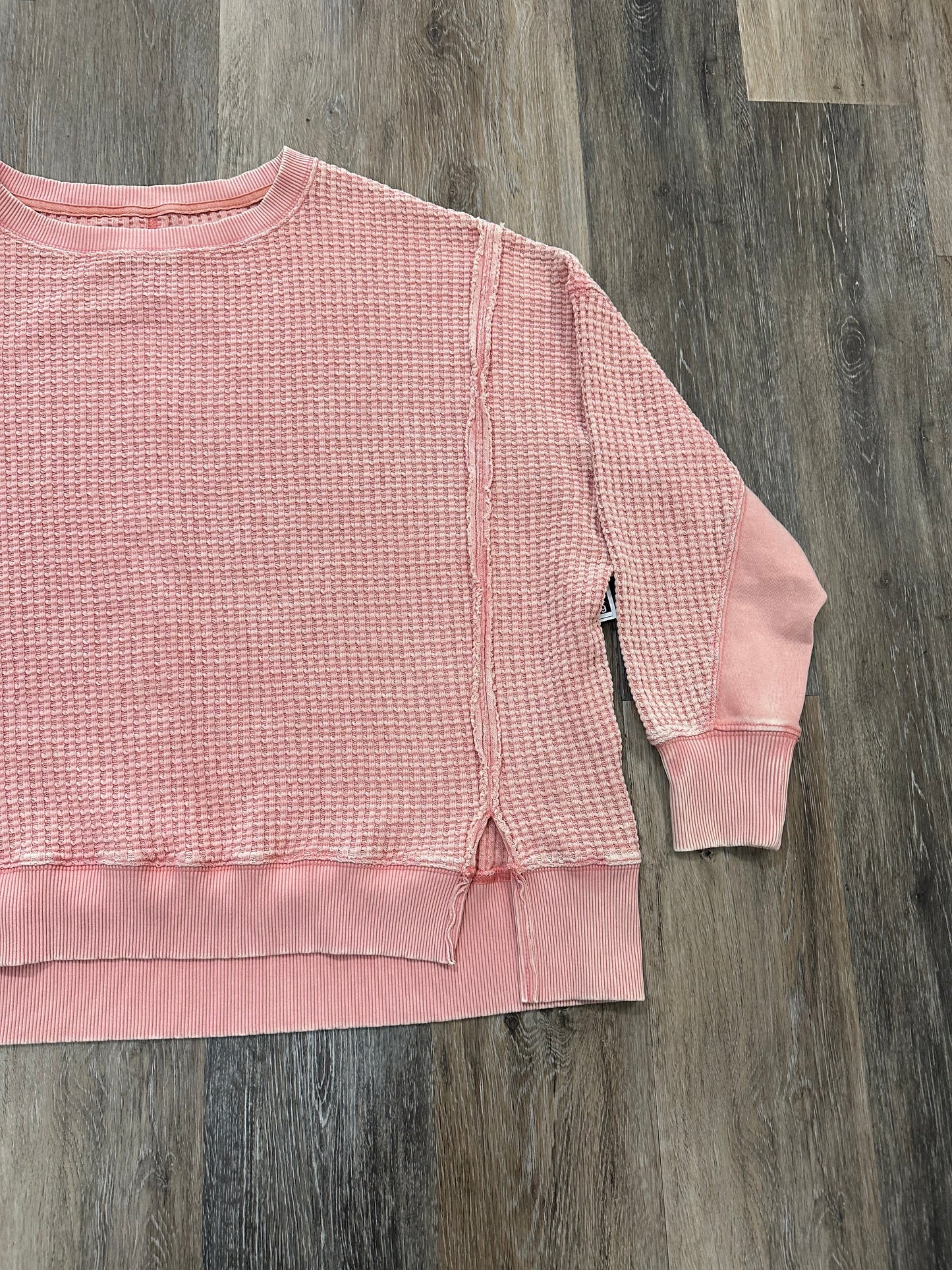 Top Long Sleeve By Aerie In Peach, Size: S