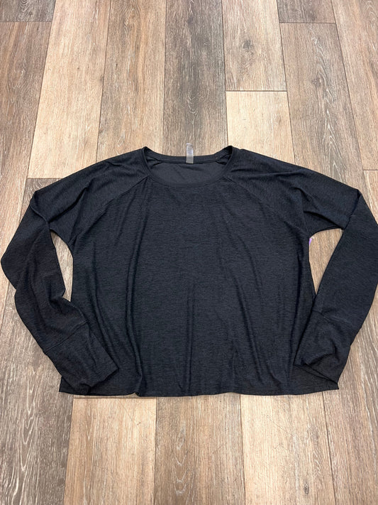 Athletic Top Long Sleeve Crewneck By Beyond Yoga In Black, Size: S