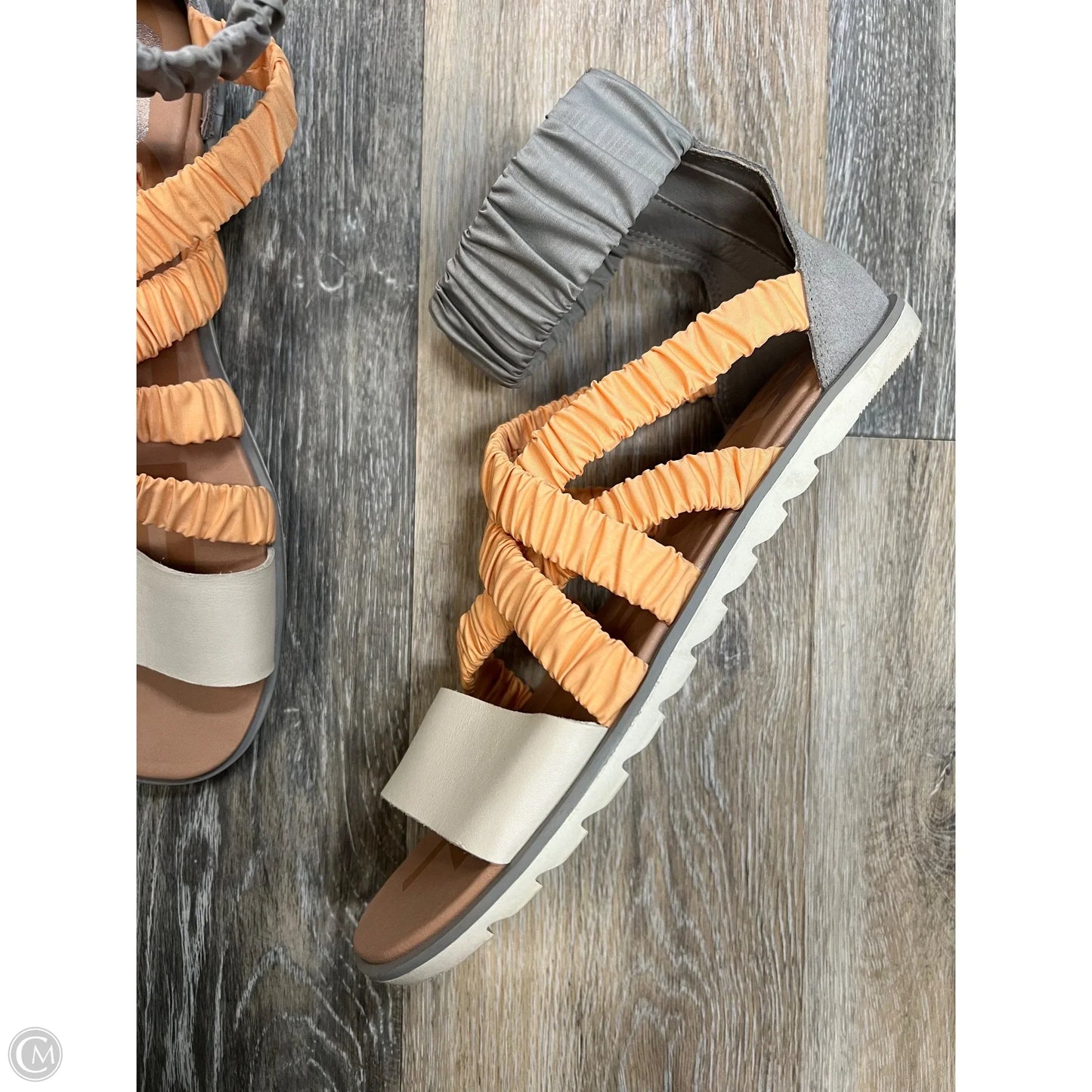 Sandals Flats By Sorel In Grey & Orange, Size: 9.5