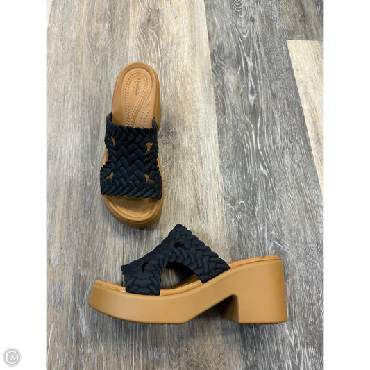 Sandals Heels Block By Crocs In Black, Size: 6