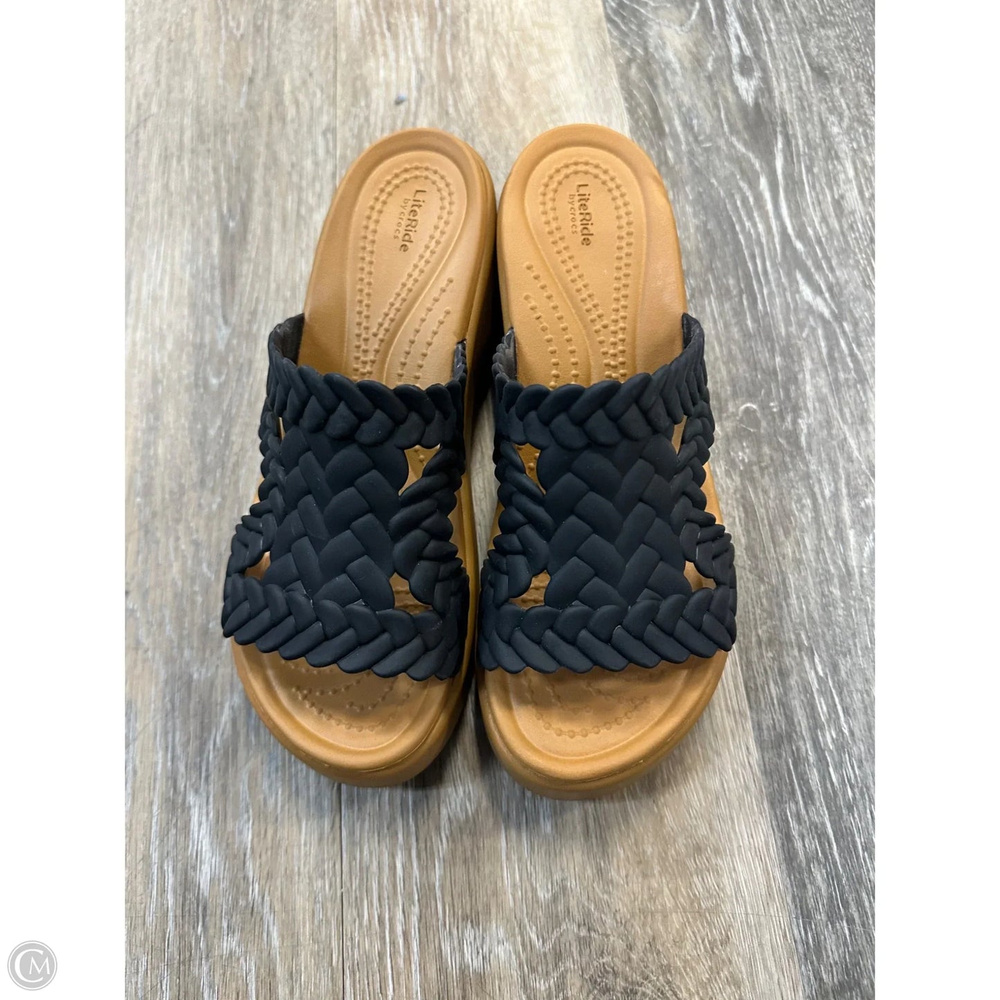 Sandals Heels Block By Crocs In Black, Size: 6