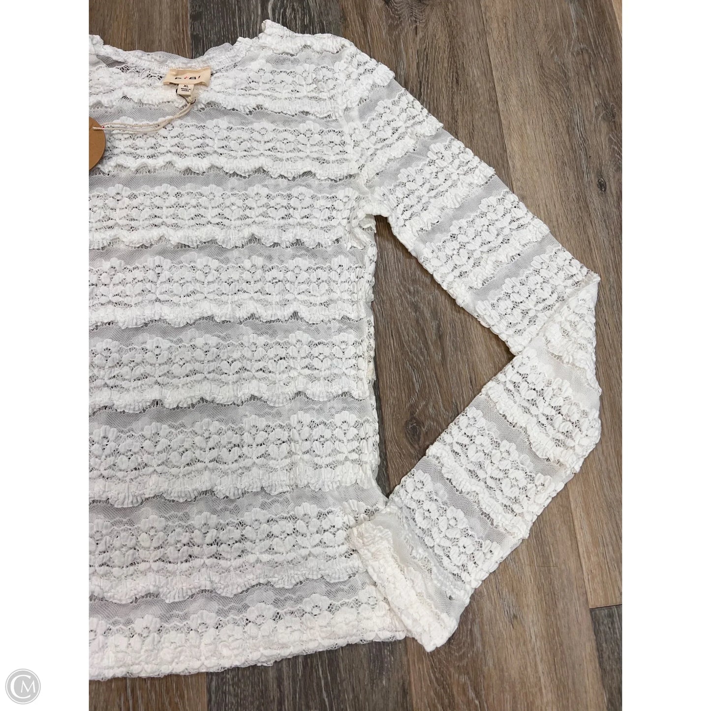 Top Long Sleeve By Bibi In White, Size: Xl