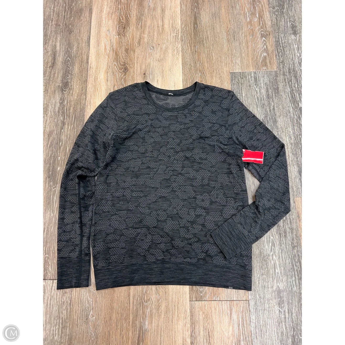 Athletic Top Long Sleeve Crewneck By Lululemon In Grey, Size: 6