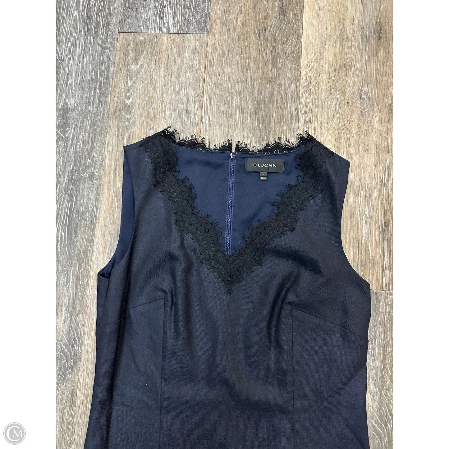 Dress Party Short By St. John In Navy, Size: 4