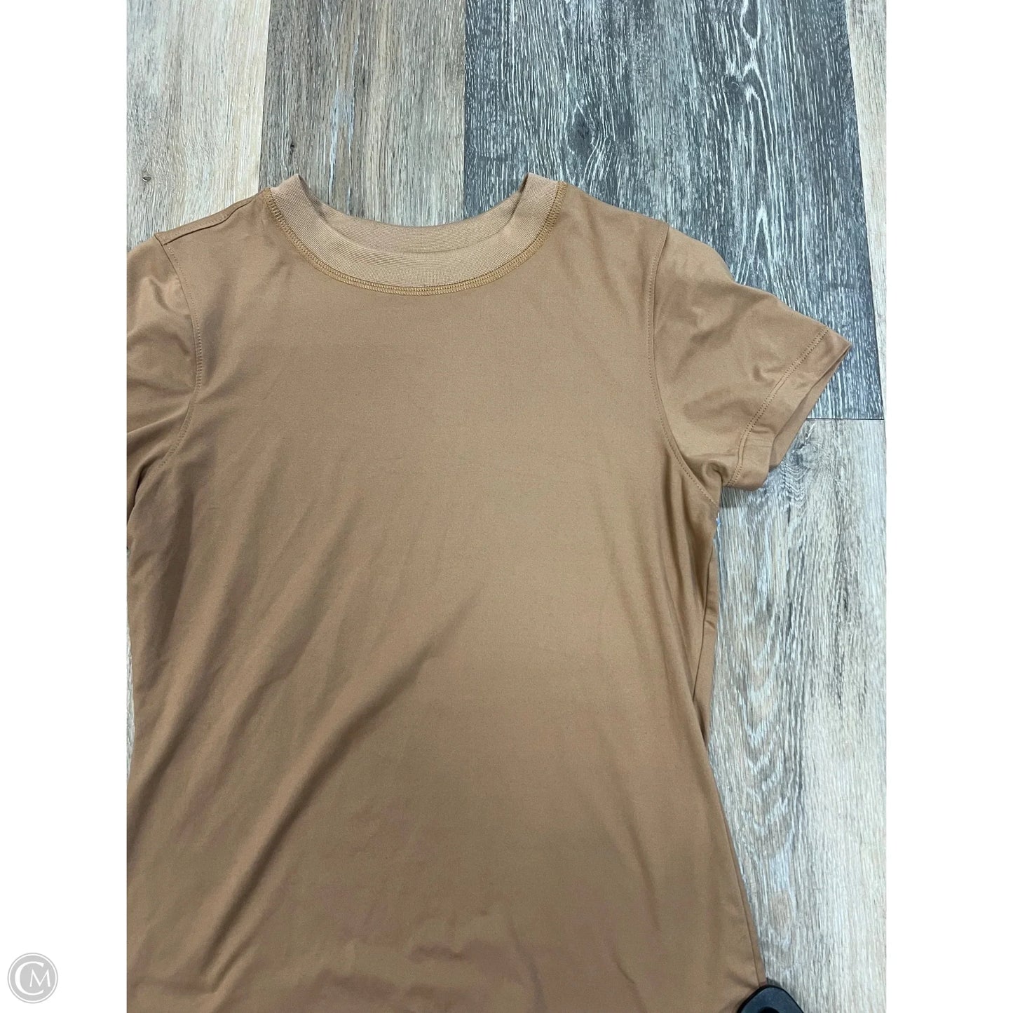 Athletic Top Short Sleeve By 7 Diamonds In Tan, Size: M
