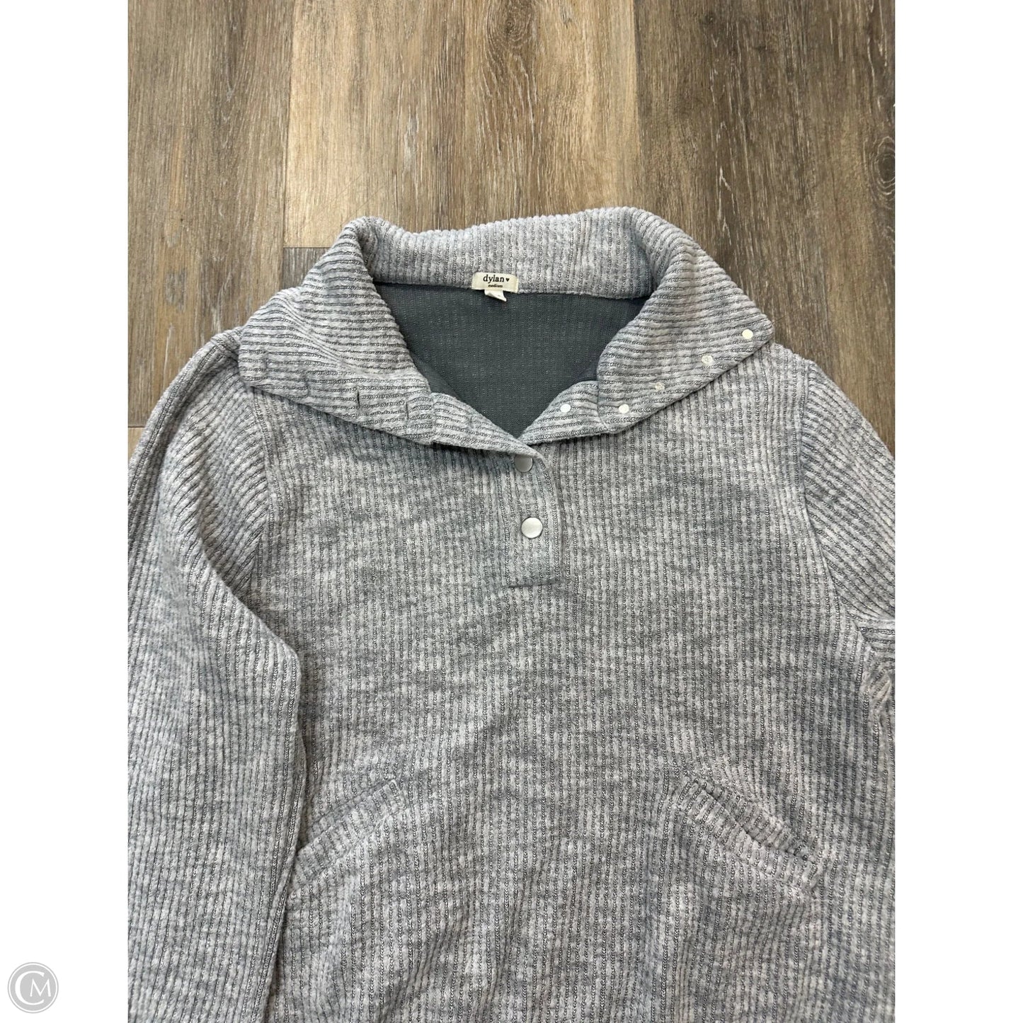 Sweatshirt Collar By Dylan In Grey, Size: M