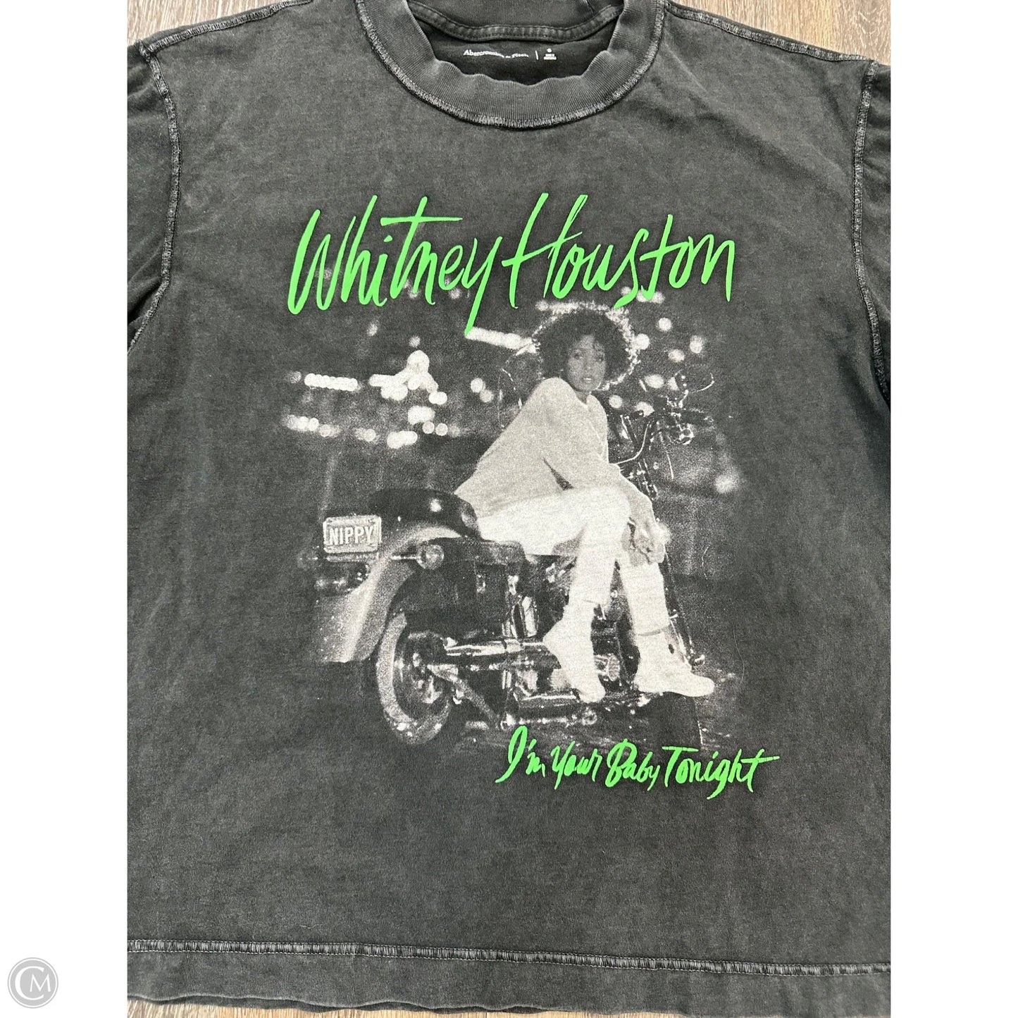 Top Short Sleeve By Abercrombie And Fitch In Grey, Size: S