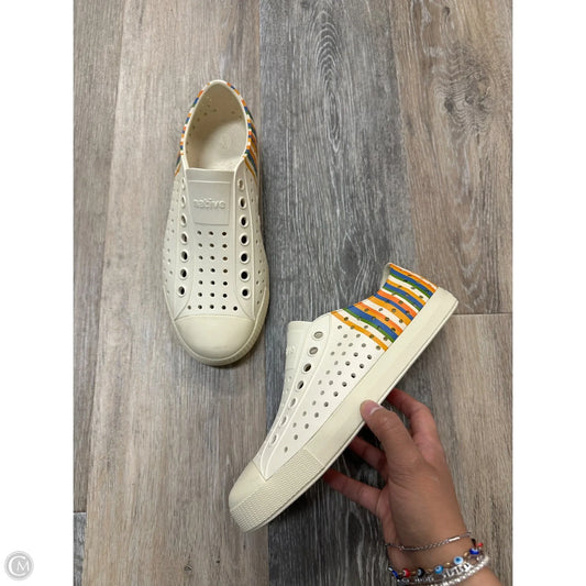 Shoes Flats By Native In Cream, Size: 7