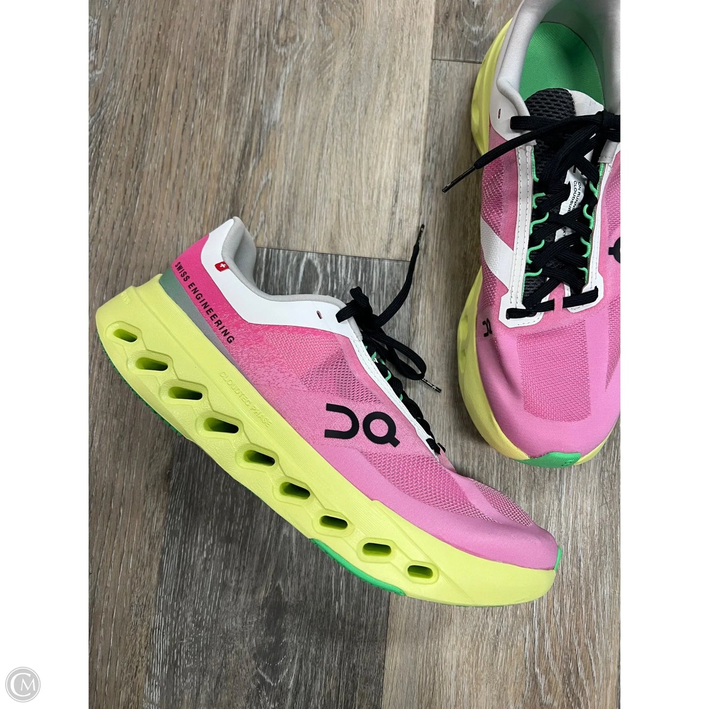 Shoes Athletic By On Cloud In Green & Pink, Size: 11