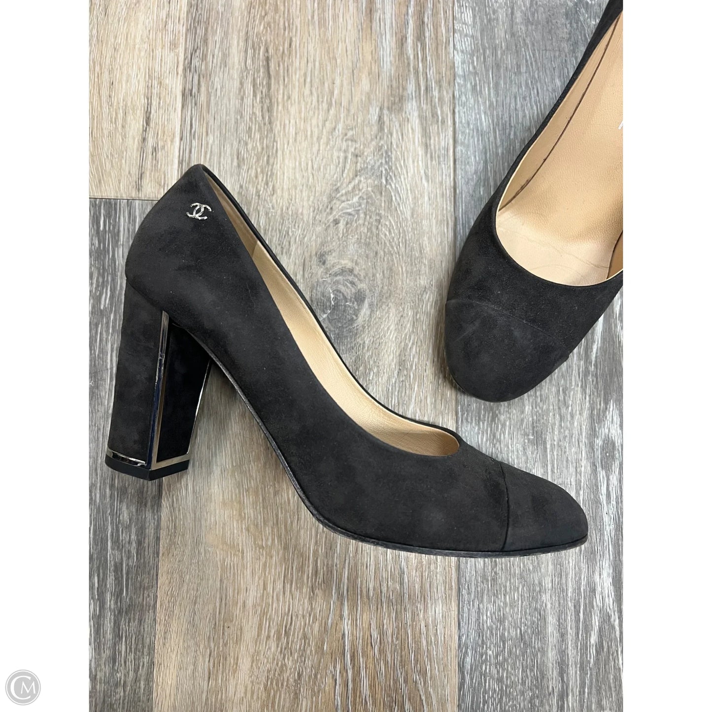 Shoes Luxury Designer By Chanel In Grey, Size: 8.5