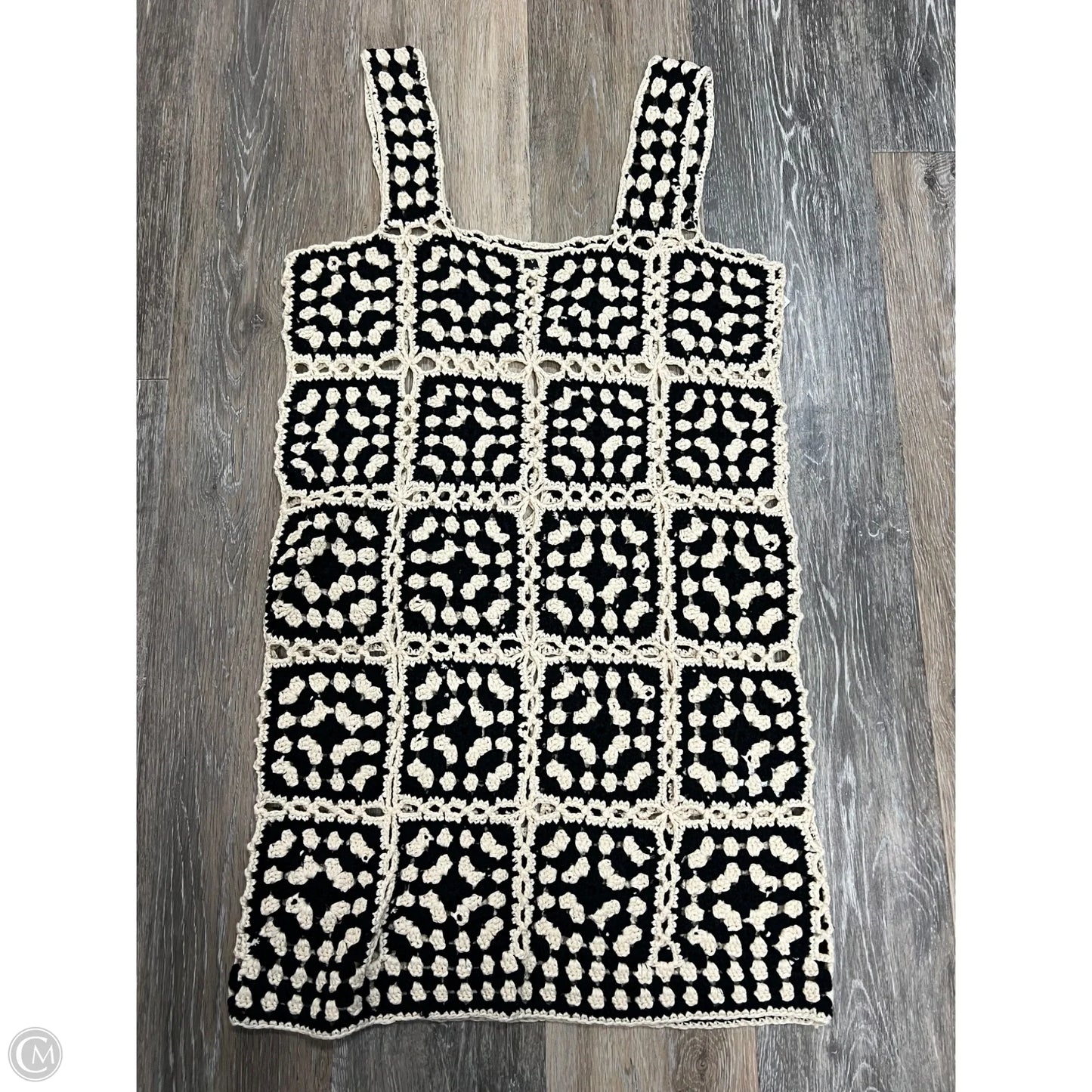 Dress Casual Short By Vici In Black & Cream, Size: S