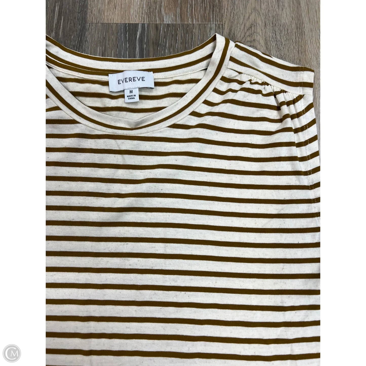 Top Short Sleeve By Evereve In Striped Pattern, Size: M