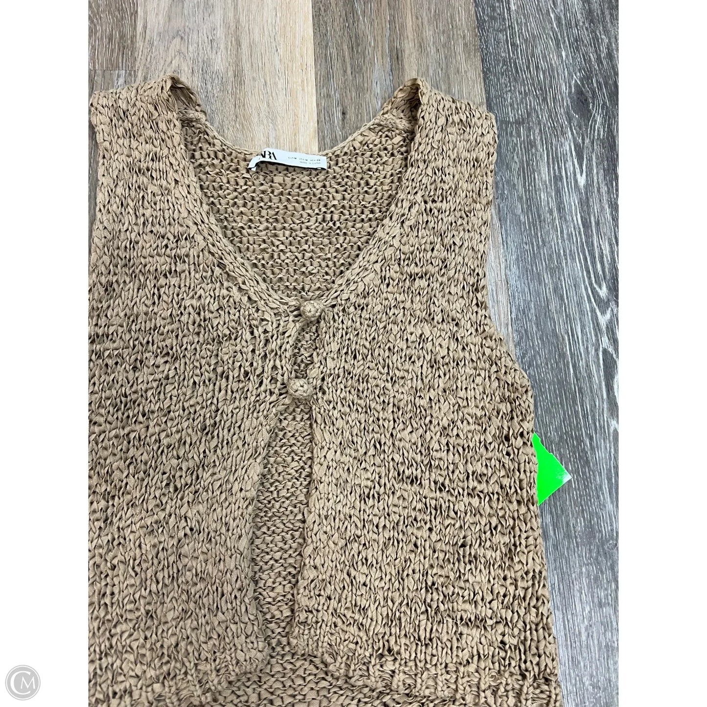 Top Sleeveless By Zara In Tan, Size: M