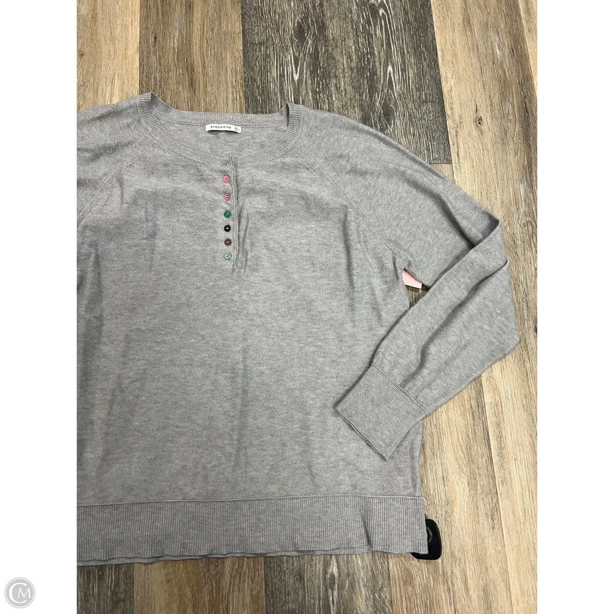 Sweater By Staccato In Grey, Size: L