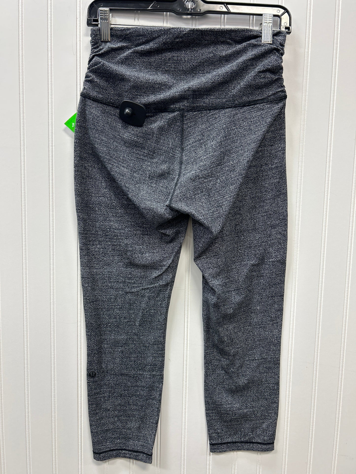 Athletic Leggings Capris By Lululemon In Grey, Size:10