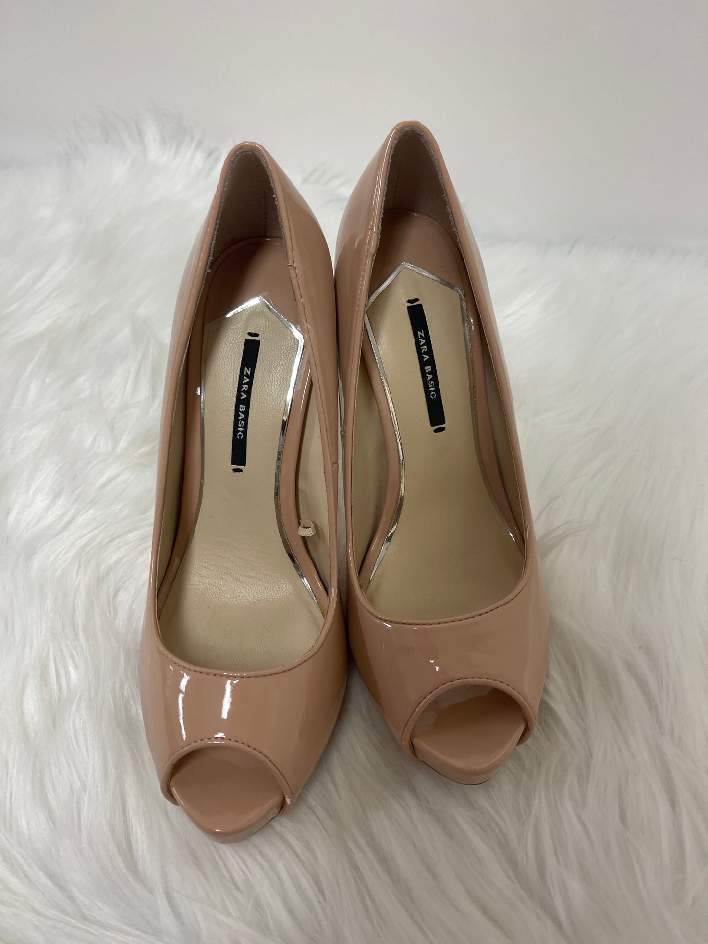 Shoes Heels Stiletto By Zara Basic  Size: 6