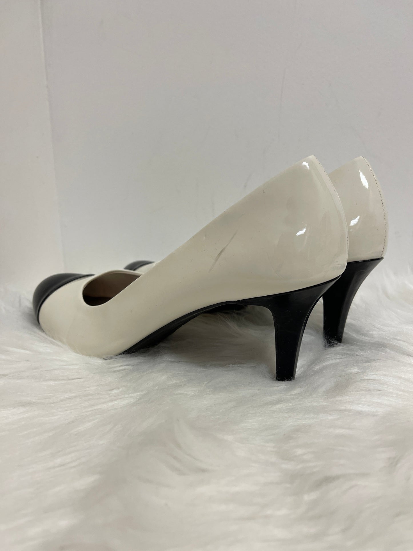 Black & Cream Shoes Heels Stiletto Predictions, Size 11