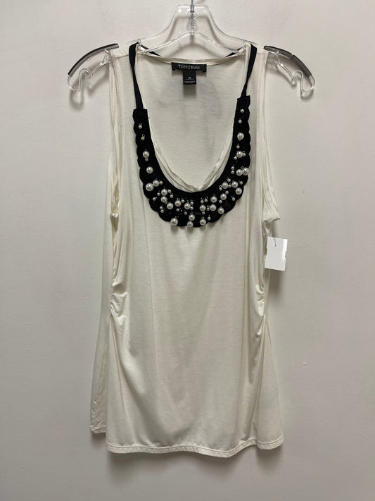 White Top Sleeveless White House Black Market, Size M