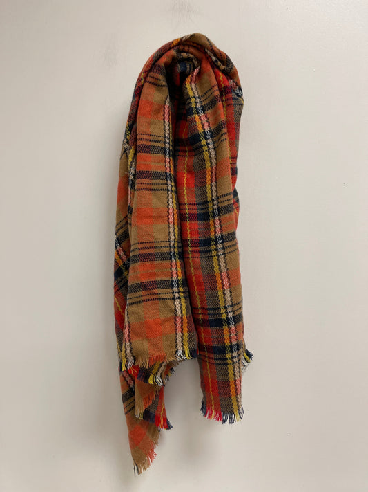 Scarf Winter By Clothes Mentor In Plaid Pattern