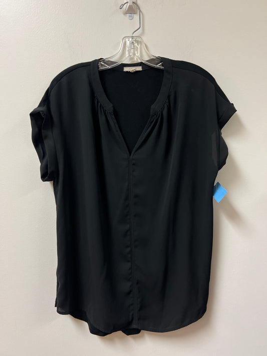 Top Short Sleeve By Pleione In Black, Size: M